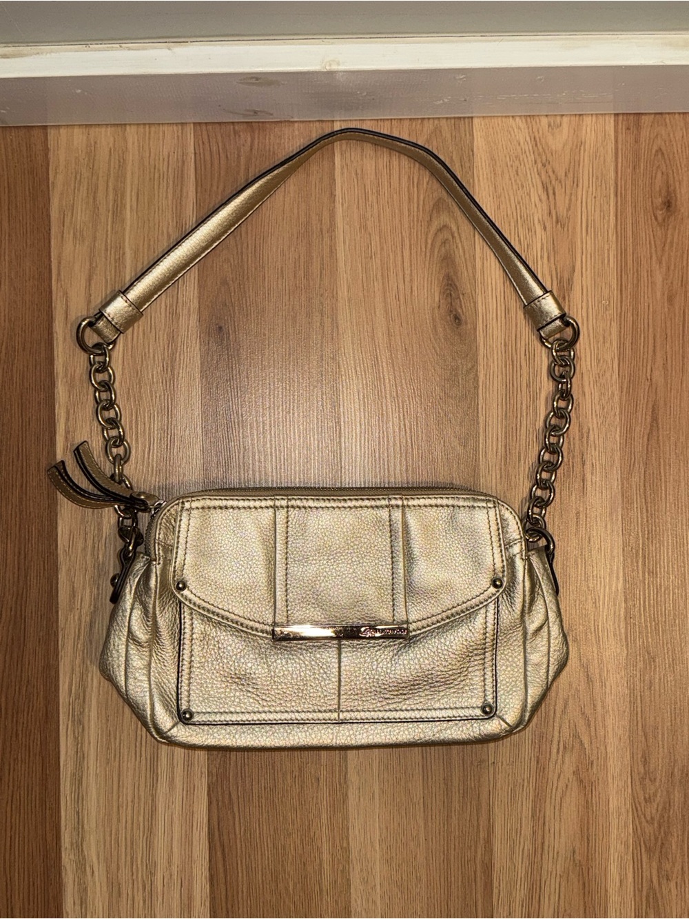 B Mckowsky Gold Leather Shoulder Bag with Chain Accent